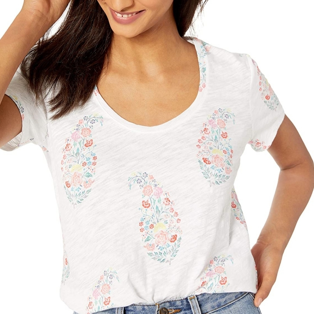 Lucky Brand Womens All Over Paisley Floral Tee - Picture 1 of 10